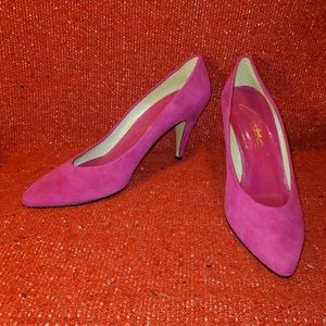 Caressa vintage 80s  bright fuchsia pumps